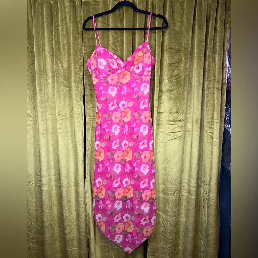 Vintage 90s y2k CDC pink floral strappy bias sweetheart midi dress. Small.